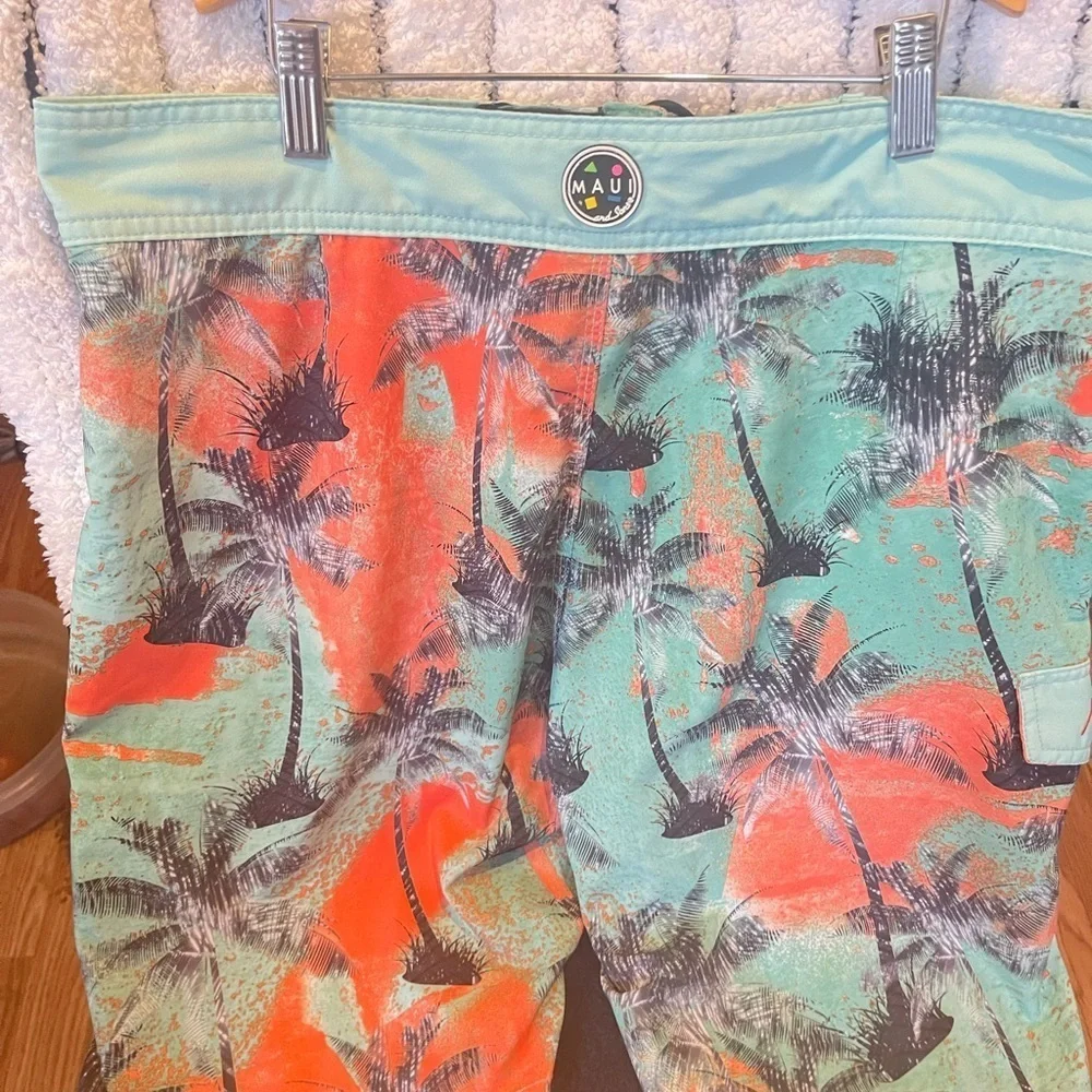 Maui and Sons Men's Stretch Boardshort Swim Trunks Colorful Tropical